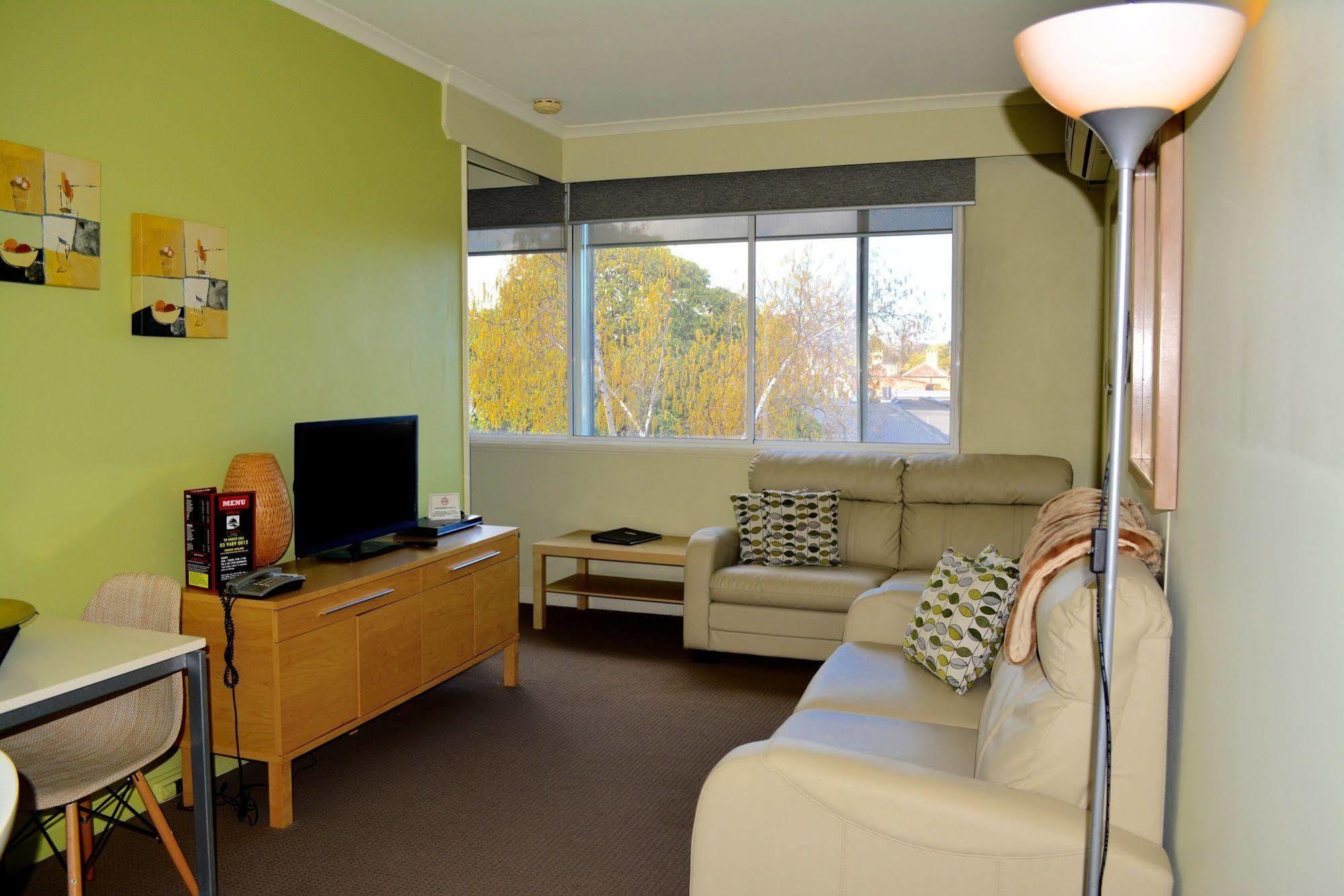 Birches Serviced Apartments Melbourne Zewnętrze zdjęcie