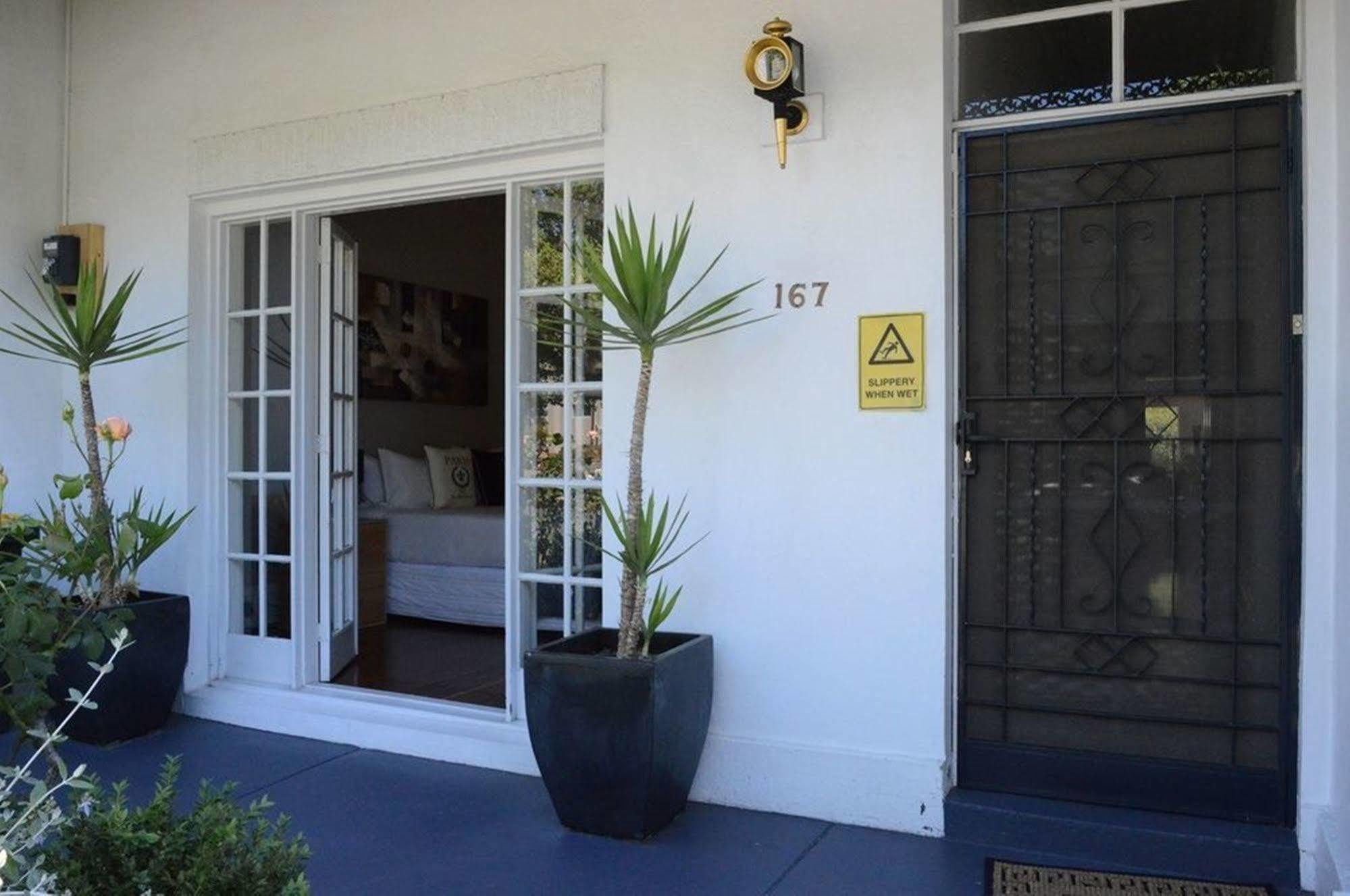Birches Serviced Apartments Melbourne Zewnętrze zdjęcie