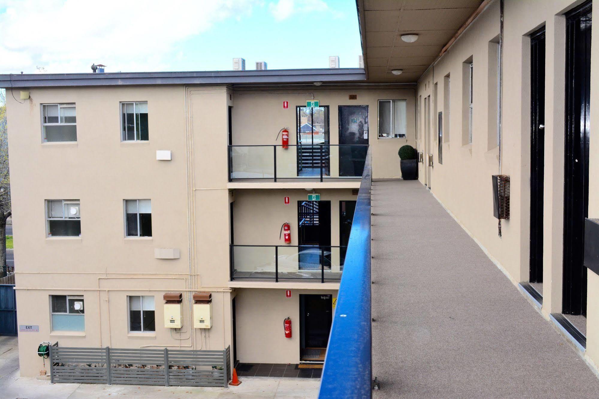 Birches Serviced Apartments Melbourne Zewnętrze zdjęcie